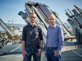 Ông Igor Mojic và Michael Haller, hai quản lý dự án tại Học viện Công nghệ mặt trời SPF