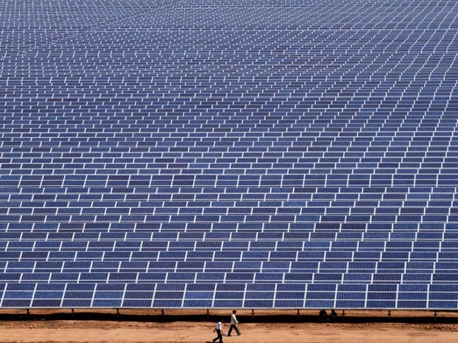 Gujarat_Solar_Park_India