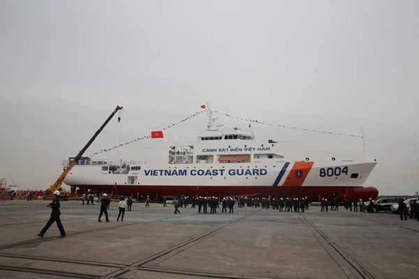 Tàu cảnh sát biển 8004 là tàu đa năng thứ 3 được đóng cho Lực lượng Cảnh sát biển Việt Nam. Ảnh Cảnh sát biển Việt Nam