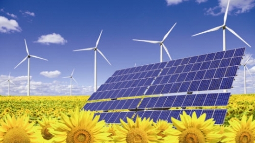 Phát triển điện gió, mặt trời: Khó từ sản xuất đến phân phối