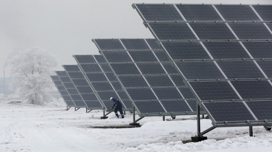 Các tấm hấp thu năng lượng mặt trời ở Khakassia, Nga