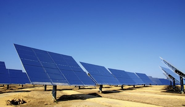 Ấn Độ đẩy mạnh đầu tư vào năng lượng mặt trời