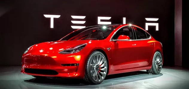 Elon Musk vừa chứng minh vì sao bạn nên mua xe Tesla: Bạn có thể kiếm nhiều tiền từ nó mà không phải làm gì cả