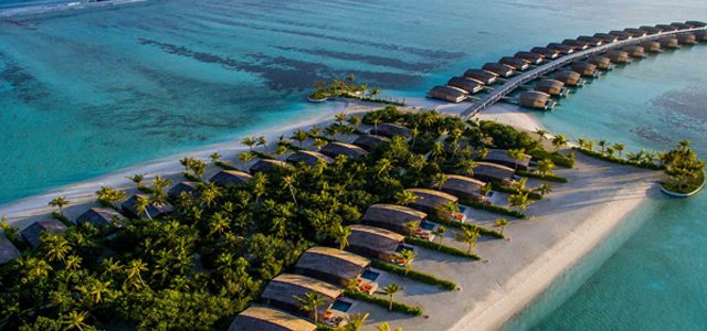 Tham quan Resort 5 sao sử dụng năng lượng mặt trời đầu tiên trên thế giới