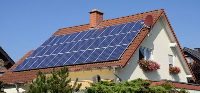 Các nhà khoa học của Stanford đã chế tạo thành công loại pin làm từ phân bón và chất thải động vật, giá thành cực rẻ