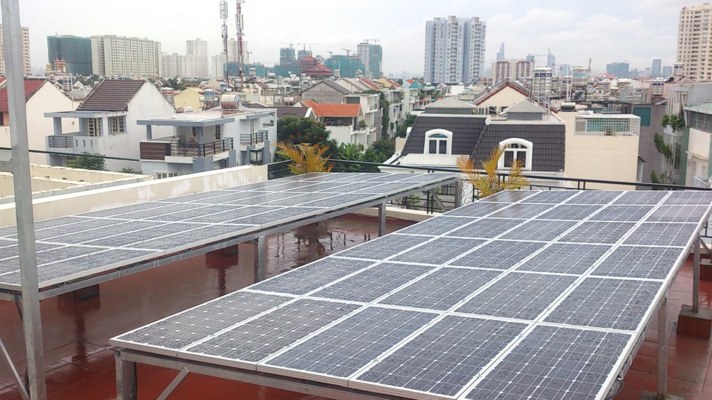 Việt Nam có điều kiện thuận lợi để phát triển điện mặt trời 