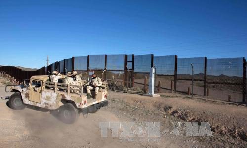 Tổng thống Mỹ công bố ý tưởng mới về bức tường biên giới với Mexico