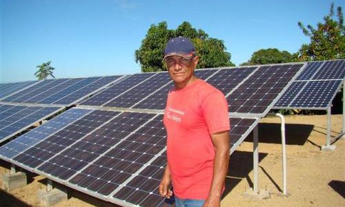 Cuba tăng mạnh sản lượng pin năng lượng Mặt Trời