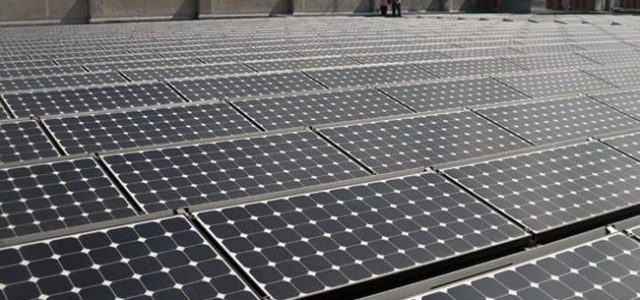 First Solar không bán nhà xưởng, tiếp tục dự án ở Việt Nam