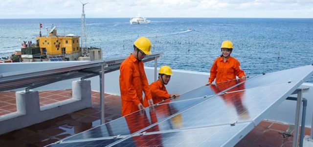 EU đẩy mạnh hỗ trợ Việt Nam vì mục tiêu cấp điện toàn dân vào năm 2020