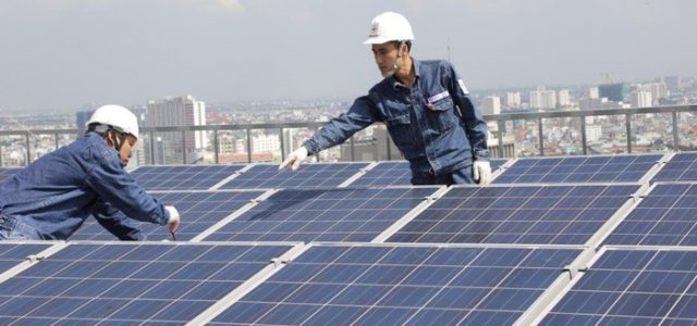 TP Hồ Chí Minh: Khuyến khích sử dụng điện năng lượng mặt trời