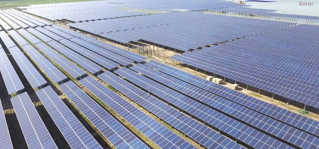 Sở Công thương xem xét dự án năng lượng mặt trời xây dựng trên các hồ nước