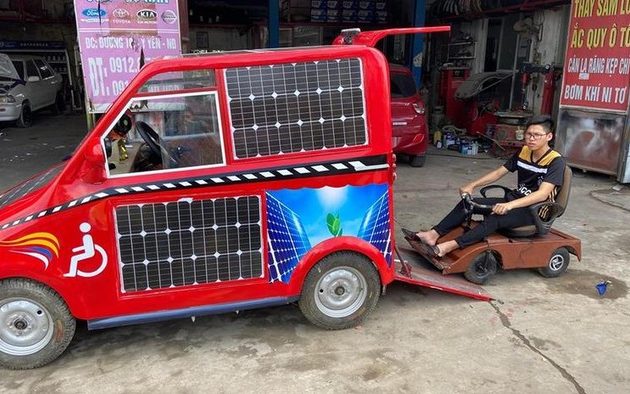 Nam sinh lớp 12 ‘trình làng’ ô tô dành cho người khuyết tật chạy bằng năng lượng mặt trời
