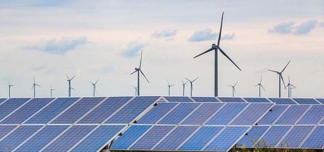 Sự tiến bộ của công nghệ giúp chi phí sản xuất năng lượng tái tạo ngày càng rẻ